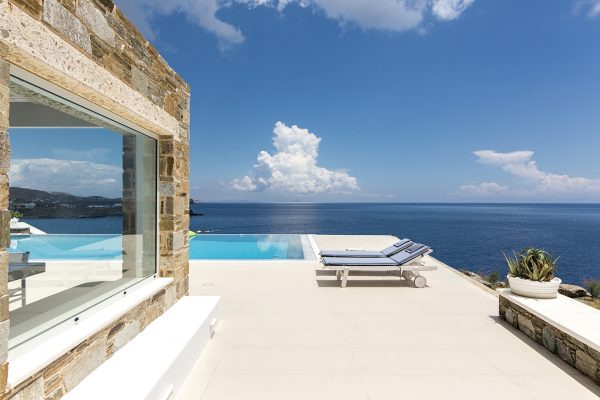 greek luxury villa